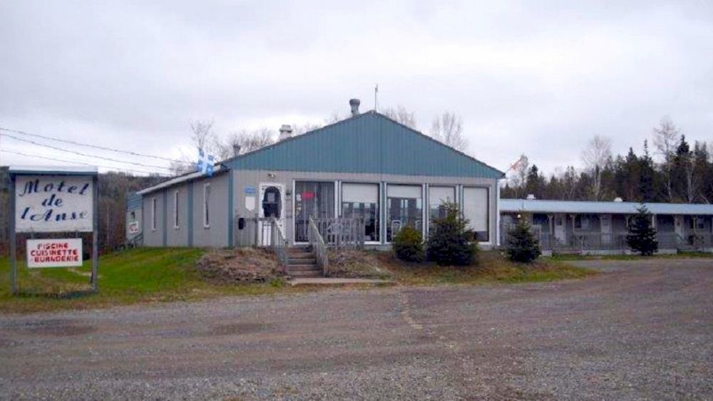 Motel De L'Anse Port-Daniel Exterior foto